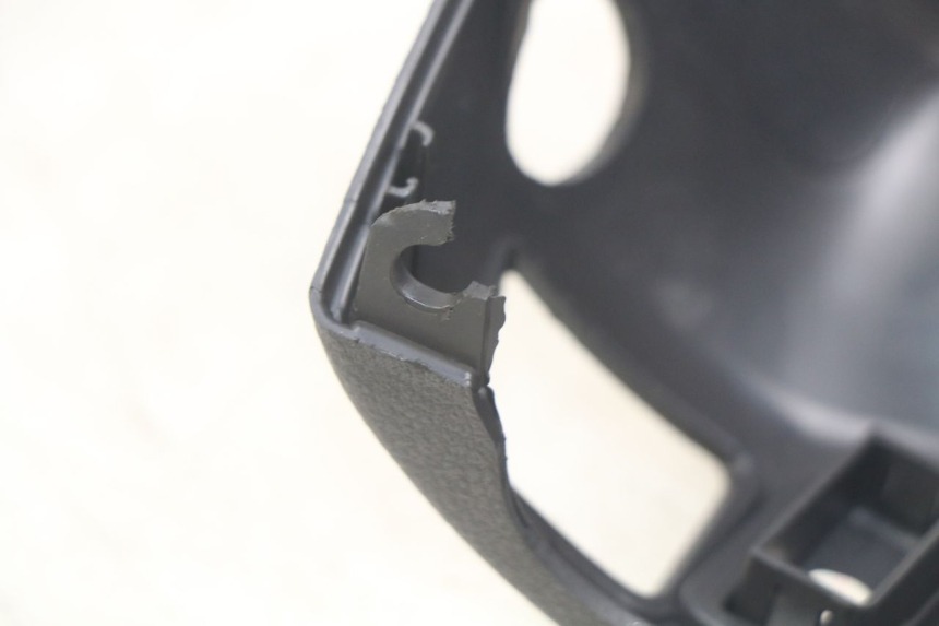 photo de REAR HANDLEBAR COVER PIAGGIO BEVERLY 125 (2010 - 2015)