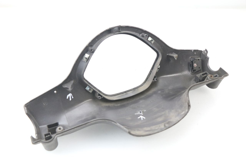 photo de HANDLE BAR REAR PANEL PIAGGIO LIBERTY 4T 50 (2009 - 2015)