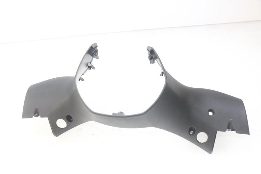 photo de REAR HANDLEBAR COVER PIAGGIO MP3 500 (2014 - 2016)