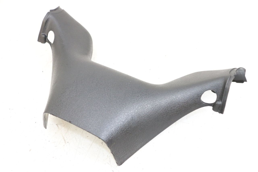 photo de REAR HANDLEBAR COVER PIAGGIO MP3 500 (2011 - 2015)