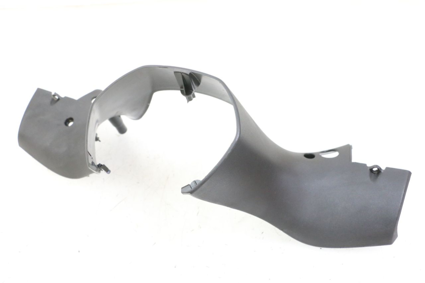 photo de REAR HANDLEBAR COVER PIAGGIO MP3 500 (2014 - 2016)