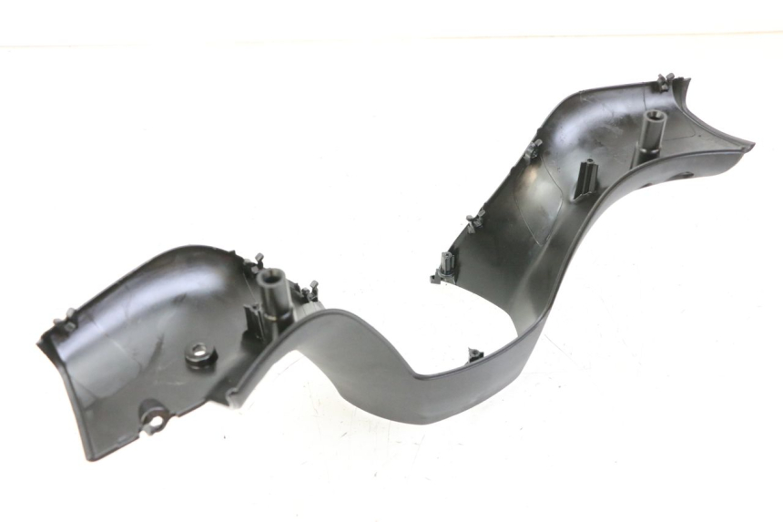 photo de REAR HANDLEBAR COVER PIAGGIO MP3 500 (2014 - 2016)