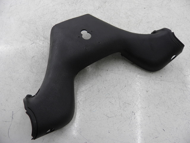 photo de REAR HANDLEBAR COVER PIAGGIO MP3 500 (2011 - 2015)