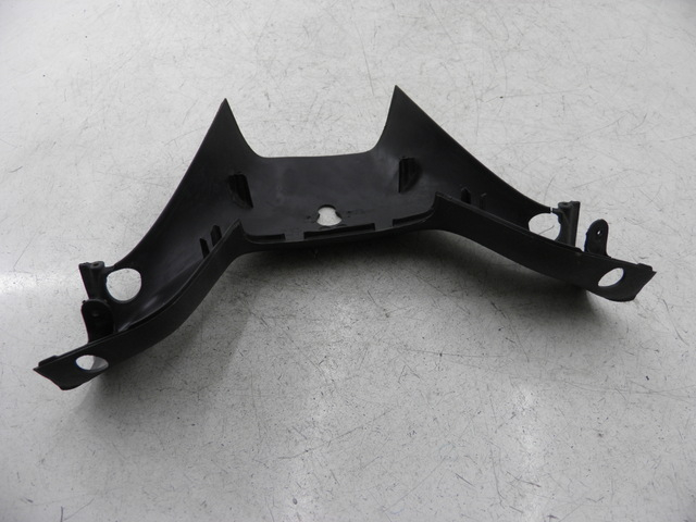 photo de REAR HANDLEBAR COVER PIAGGIO MP3 500 (2011 - 2015)