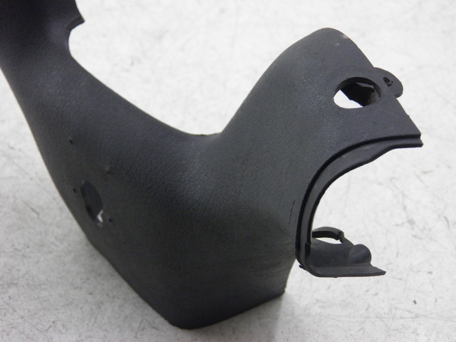 photo de REAR HANDLEBAR COVER PIAGGIO MP3 500 (2011 - 2015)