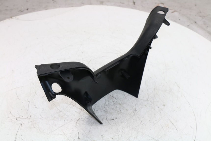 photo de REAR HANDLEBAR COVER PIAGGIO MP3 LT 400 (2007 - 2012)
