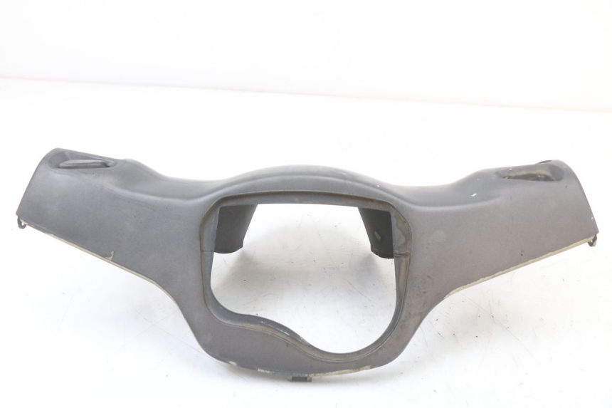 photo de REAR HANDLEBAR COVER PIAGGIO VESPA S 2T 50 (2007 - 2014)