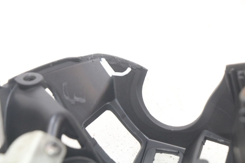 photo de REAR HANDLEBAR COVER PIAGGIO X7 125 (2007 - 2013)