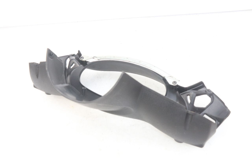 photo de REAR HANDLEBAR COVER PIAGGIO X7 125 (2007 - 2013)