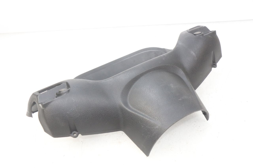 photo de REAR HANDLEBAR COVER PIAGGIO X7 125 (2007 - 2013)