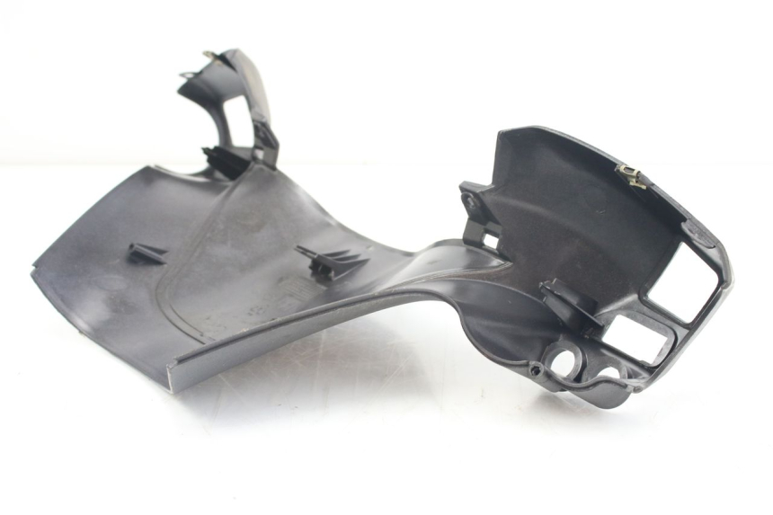 photo de REAR HANDLEBAR COVER PIAGGIO X9 EVOLUTION 125 (2003 - 2007)