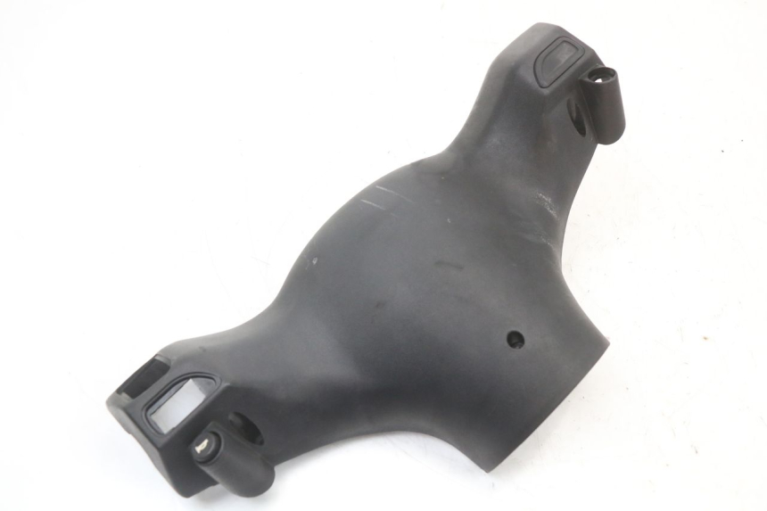 photo de REAR HANDLEBAR COVER PIAGGIO ZIP 4T 50 (2018 - 2020)