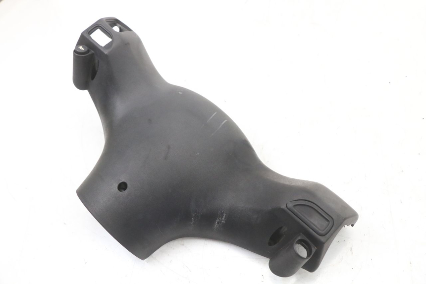 photo de REAR HANDLEBAR COVER PIAGGIO ZIP 4T 50 (2018 - 2020)