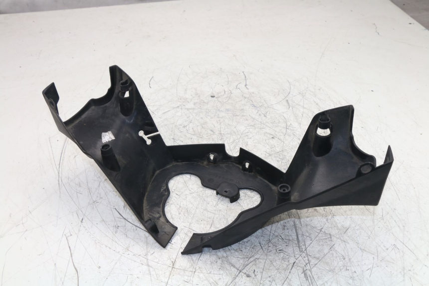 photo de HANDLE BAR REAR PANEL PEUGEOT SATELIS 125 (2010 - 2012)