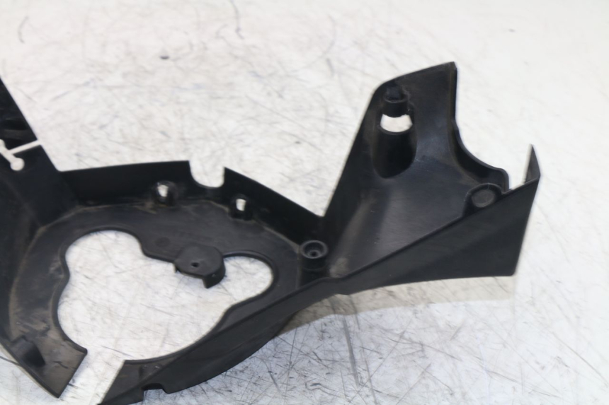 photo de HANDLE BAR REAR PANEL PEUGEOT SATELIS 125 (2010 - 2012)