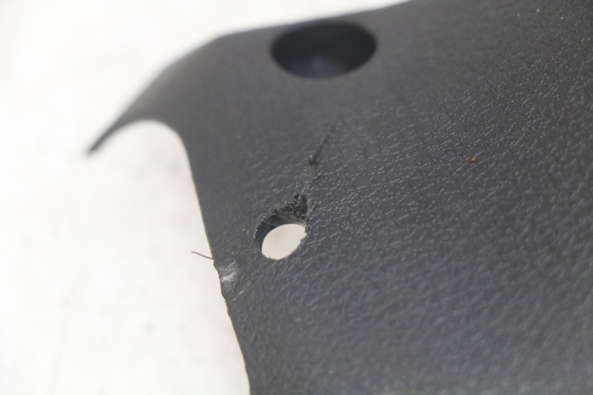 photo de REAR HANDLEBAR COVER MBK SKYCRUISER 125 (2010 - 2013)