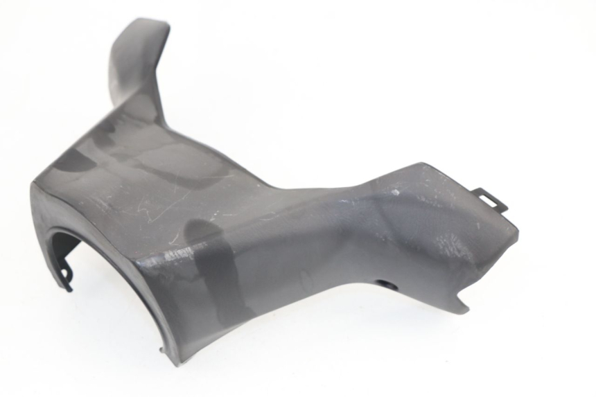 photo de REAR HANDLEBAR COVER SUZUKI BURGMAN 125 (2007 - 2014)