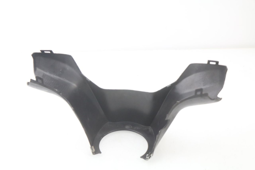 photo de REAR HANDLEBAR COVER SUZUKI BURGMAN 125 (2007 - 2014)