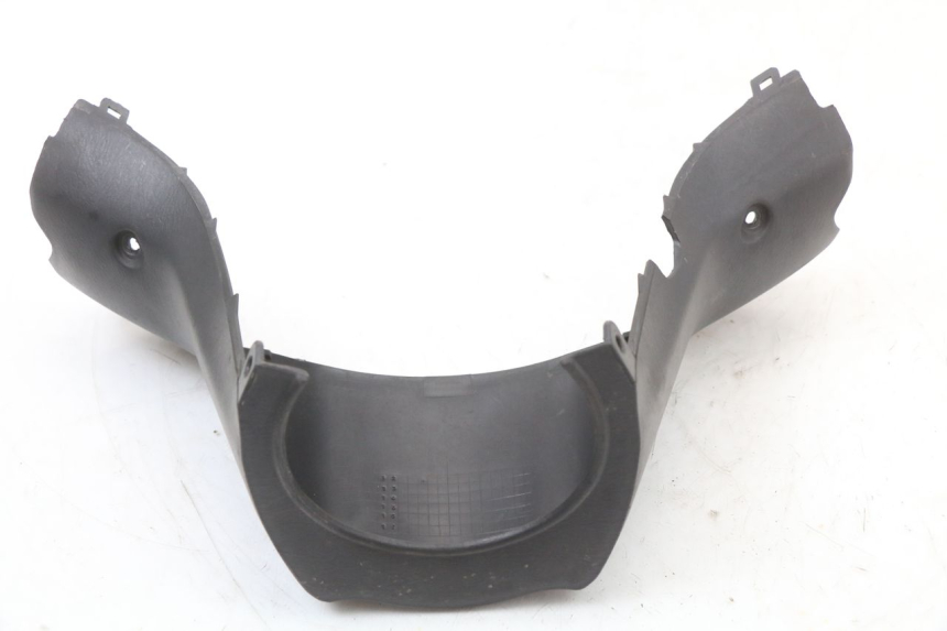 photo de REAR HANDLEBAR COVER SUZUKI BURGMAN 125 (2007 - 2014)