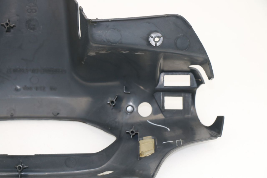 photo de HANDLE BAR REAR PANEL PEUGEOT SV 80 (1993 - 1997)