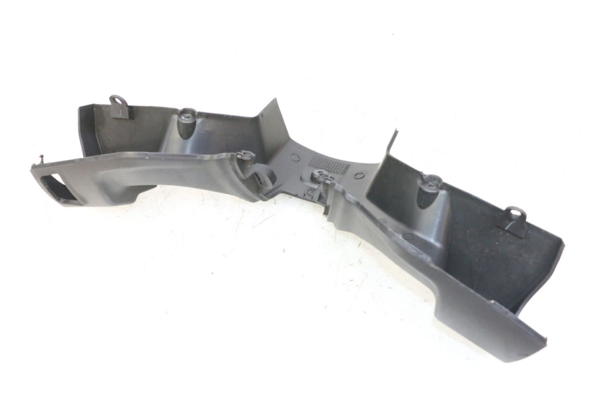 photo de REAR HANDLEBAR COVER APRILIA SXR 50 (2021 - 2023)