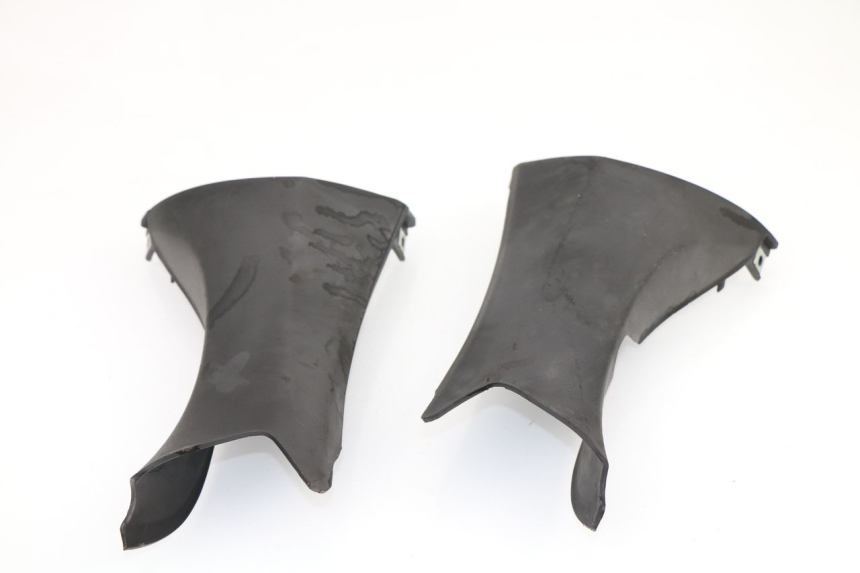 photo de HANDLE BAR REAR PANEL SYM GTS 250 (2005 - 2008)