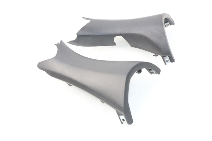 photo de HANDLE BAR REAR PANEL SYM GTS EFI ABS 125 (2012 - 2016)