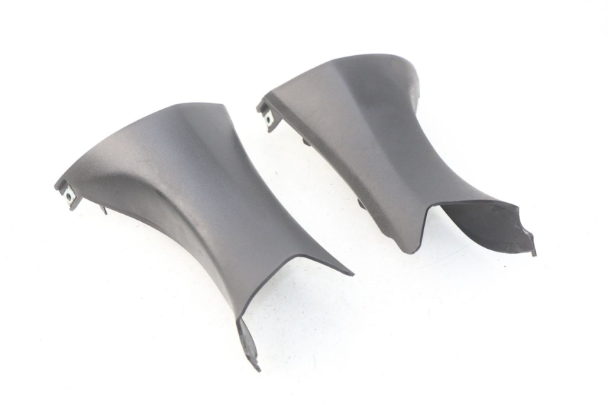 photo de HANDLE BAR REAR PANEL SYM GTS EFI ABS 125 (2012 - 2016)