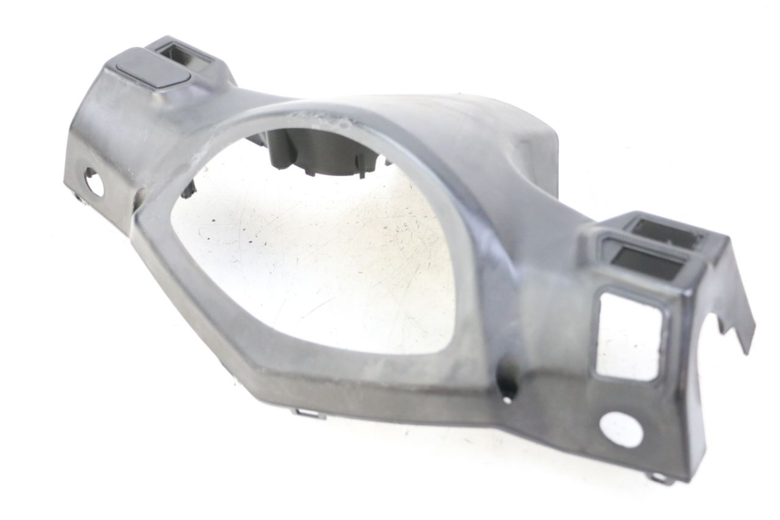 photo de REAR HANDLEBAR COVER SYM ORBIT III 3 4T 50 (2018 - 2021)
