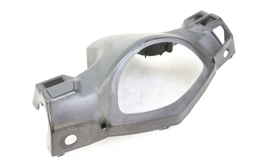 photo de REAR HANDLEBAR COVER SYM ORBIT III 3 4T 50 (2018 - 2021)