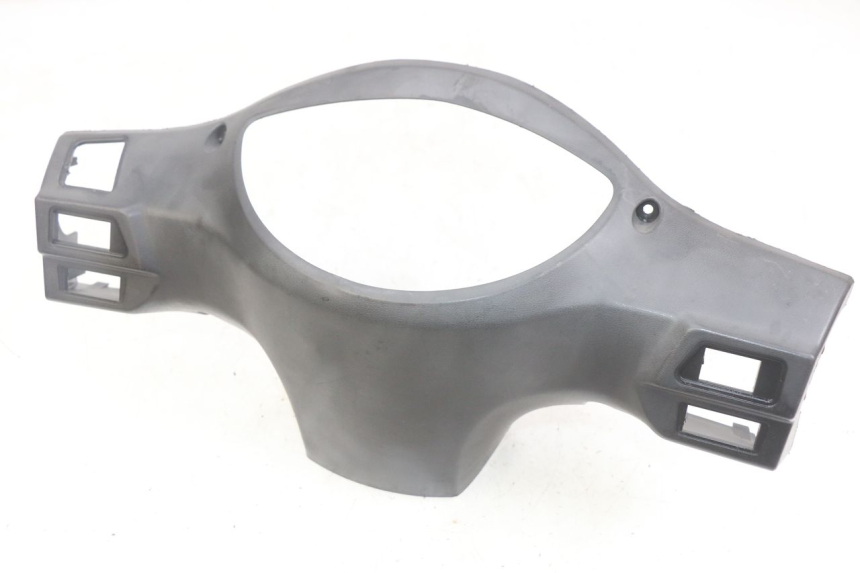 photo de REAR HANDLEBAR COVER SYM SYMPHONY 125 (2009 - 2015)