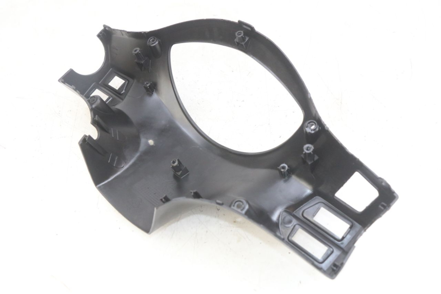 photo de REAR HANDLEBAR COVER SYM SYMPHONY 125 (2009 - 2015)