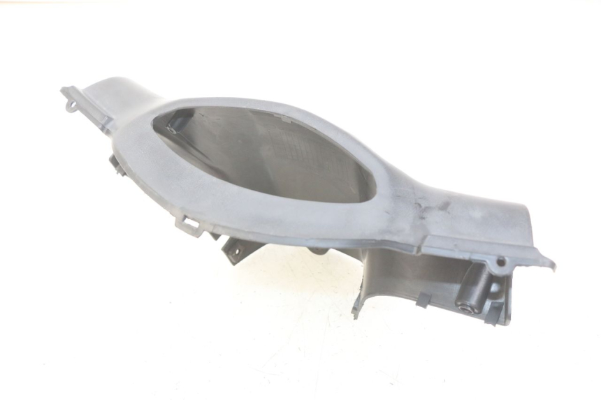 photo de REAR HANDLEBAR COVER PEUGEOT V-CLIC VCLIC 50 (2007 - 2013)