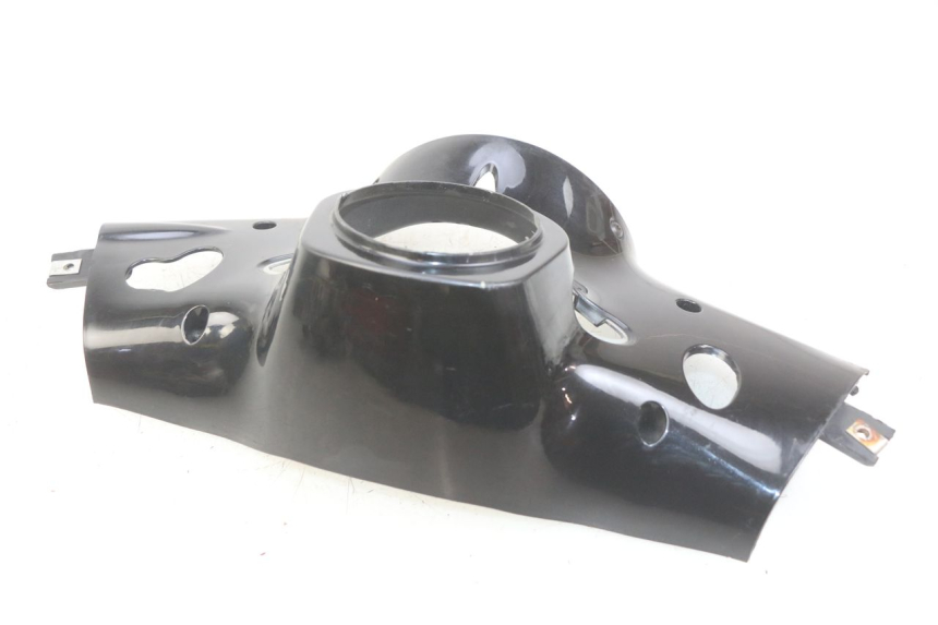 photo de REAR HANDLEBAR COVER PIAGGIO VESPA PRIMAVERA 2T 50 (2013 - 2018)