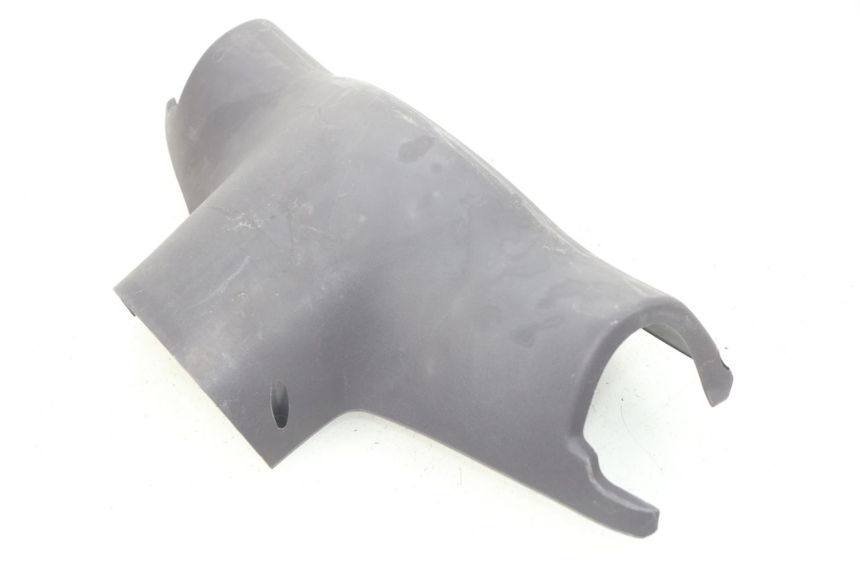 photo de REAR HANDLEBAR COVER PEUGEOT VIVACITY 50 (1998 - 2003)