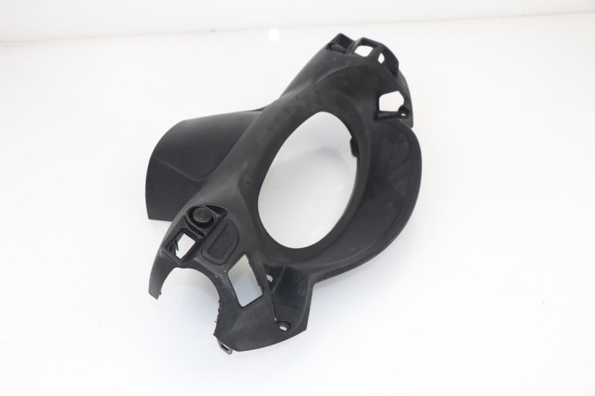 photo de REAR HANDLEBAR COVER PIAGGIO X7 125 (2007 - 2013)