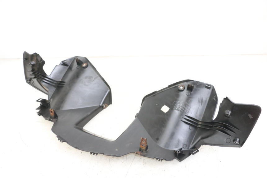 photo de REAR HANDLEBAR COVER YAMAHA X-MAX XMAX 250 (2006 - 2009)