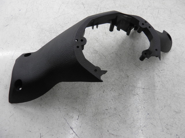 photo de REAR HANDLEBAR COVER YAMAHA X-MAX XMAX 125 (2010 - 2014)