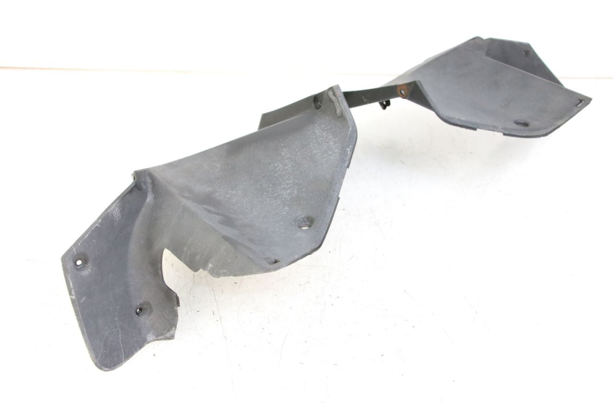 photo de REAR HANDLEBAR COVER YAMAHA XMAX X-MAX 125 (2006 - 2009)