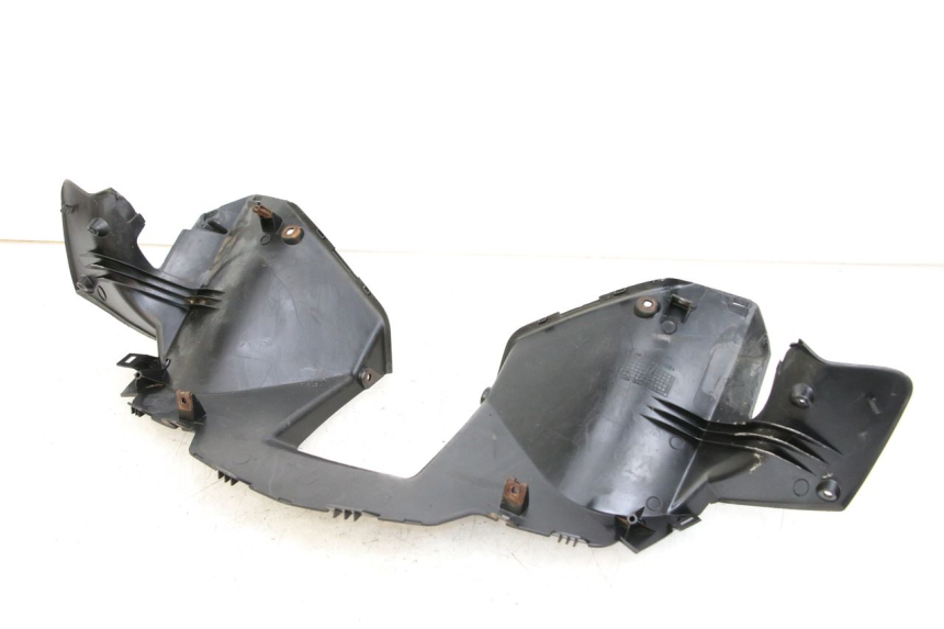 photo de REAR HANDLEBAR COVER YAMAHA XMAX X-MAX 125 (2006 - 2009)