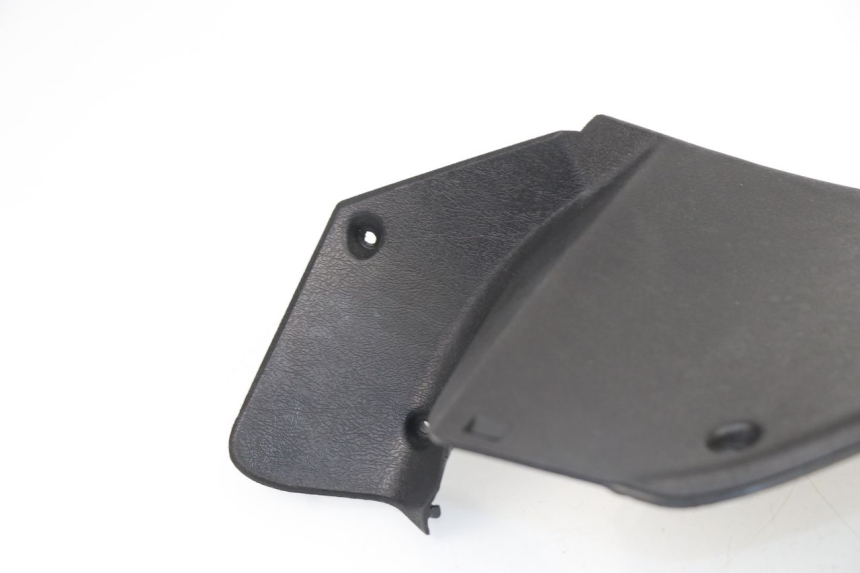 photo de REAR HANDLEBAR COVER YAMAHA XMAX X-MAX 125 (2006 - 2009)