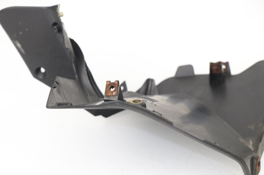 photo de REAR HANDLEBAR COVER YAMAHA XMAX X-MAX 125 (2006 - 2009)