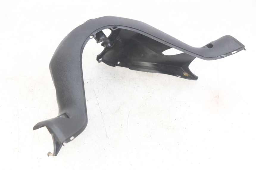 photo de REAR HANDLEBAR COVER YAMAHA YP MAJESTY 400 (2004 - 2008)