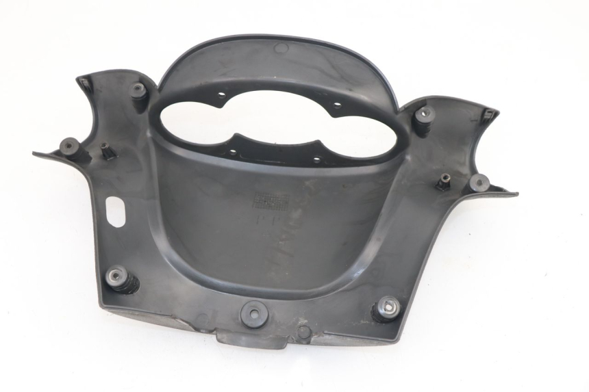 photo de HANDLE BAR REAR PANEL YAMAHA YP MAJESTY 125 (1998 - 2001)