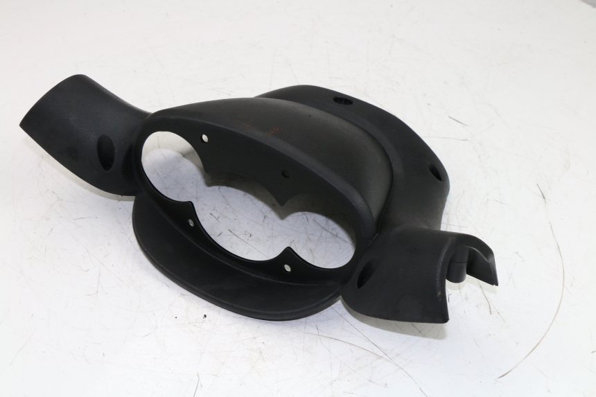 photo de HANDLE BAR REAR PANEL YAMAHA YP MAJESTY 125 (2007 - 2010)