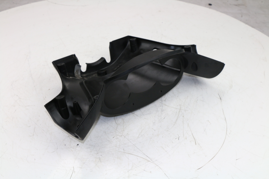 photo de HANDLE BAR REAR PANEL YAMAHA YP MAJESTY 125 (2007 - 2010)