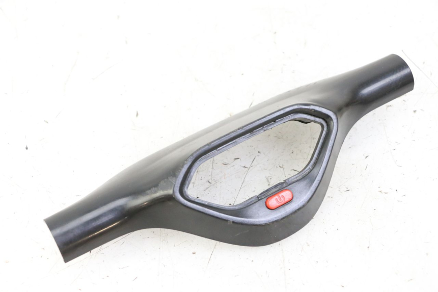 photo de FRONT HANDLEBAR COVER URBANGLIDE 100XS 1