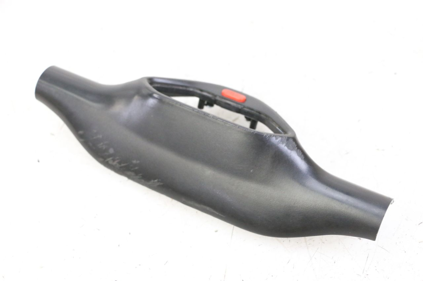 photo de FRONT HANDLEBAR COVER URBANGLIDE 100XS 1