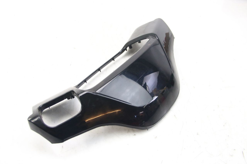 photo de HANDLEBAR COVER FRONT MBK BOOSTER SPIRIT 50 (2004 - 2017)