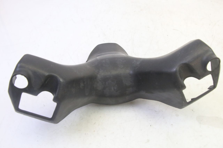 photo de HANDLE BAR FRONT PANEL SUZUKI BURGMAN 125 (2007 - 2014)